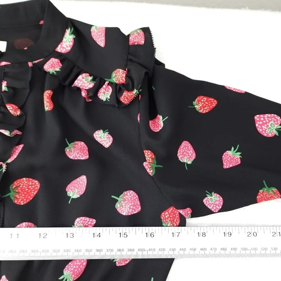 Kate Spade Tossed Berry Shirtdress in Picnic Perfect - Picture 6 of 8